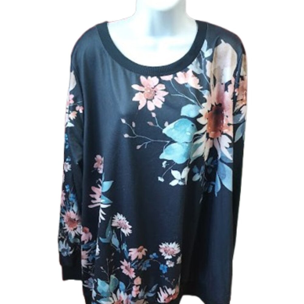 Black Floral Top Size 20 -24 NEW NWT